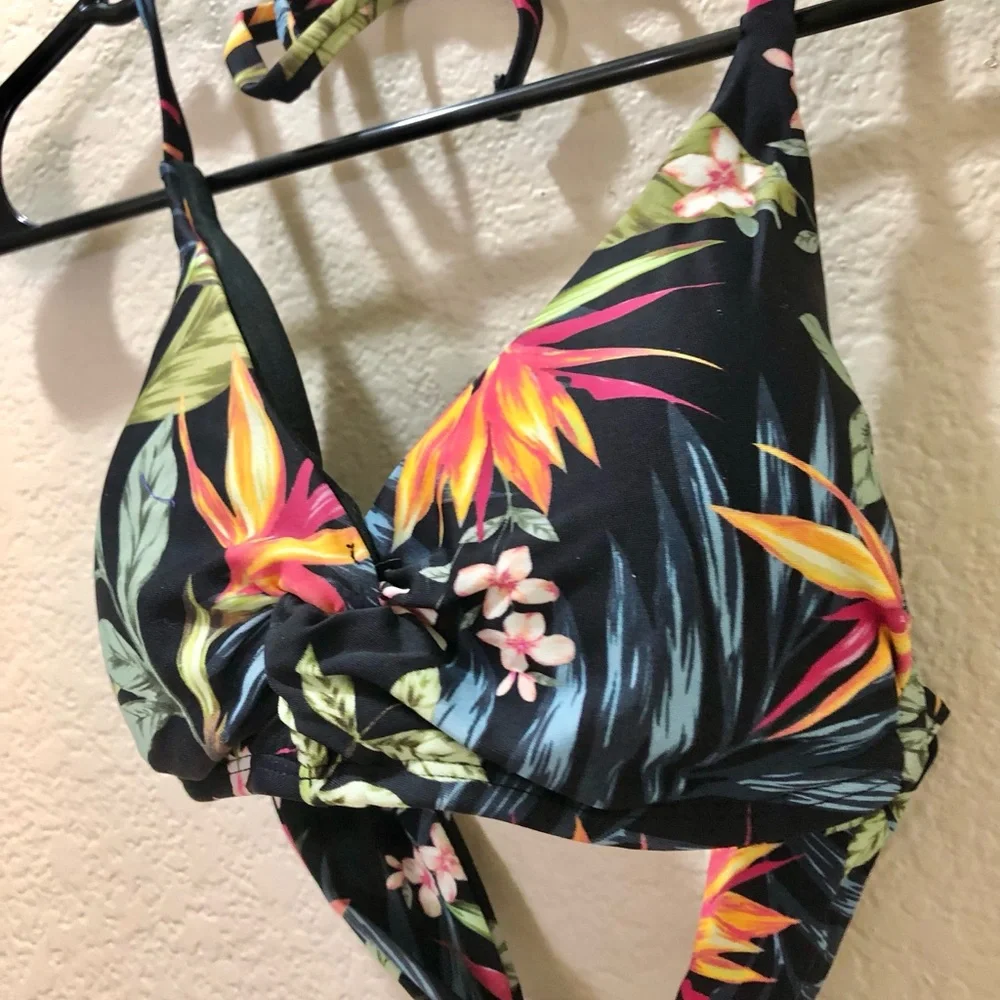 Kona Sol Black Tropical Floral Birds of Paradise Swim Top - Picture 2 of 3